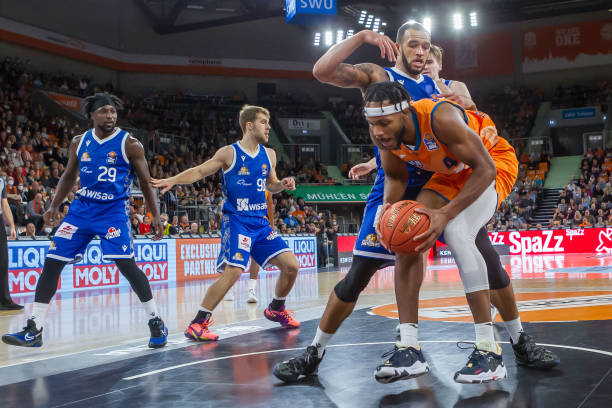 几乎是同义 几乎是同义