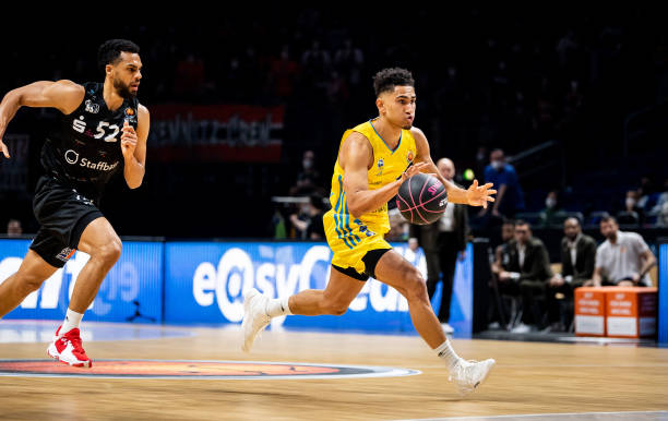 薪资略低 薪资略低