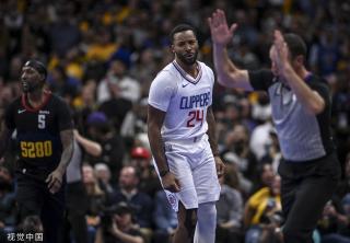 人都应采取 人都应采取